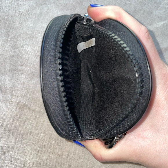 Coach small round zipper accessory multicolor smooth leather - Picture 6 of 9